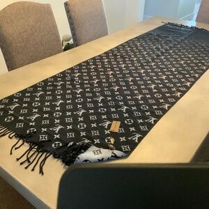 Louis Vuitton oversized scarf